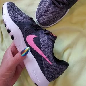 Nike FLEX TRAINER